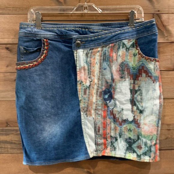 ANGELS NEVER DIE Mini Skirt Linen & Denim Combo Size 3 Large - Picture 1 of 6